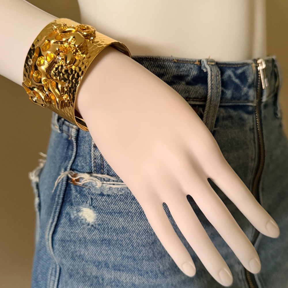 Lilly Pulitzer Women's  Gold Hammered Leopard Cuff Bracelet Amber Stones Crystal